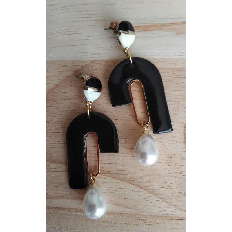 Boucles d'oreilles "Black and white"
